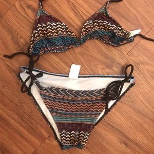 ONEILL bikini top and bottom